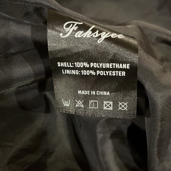 Fahsyee Woman’s Black Faux Leather Moto/Biker Jacket - Size XL - New With Tags - Picture 9 of 9